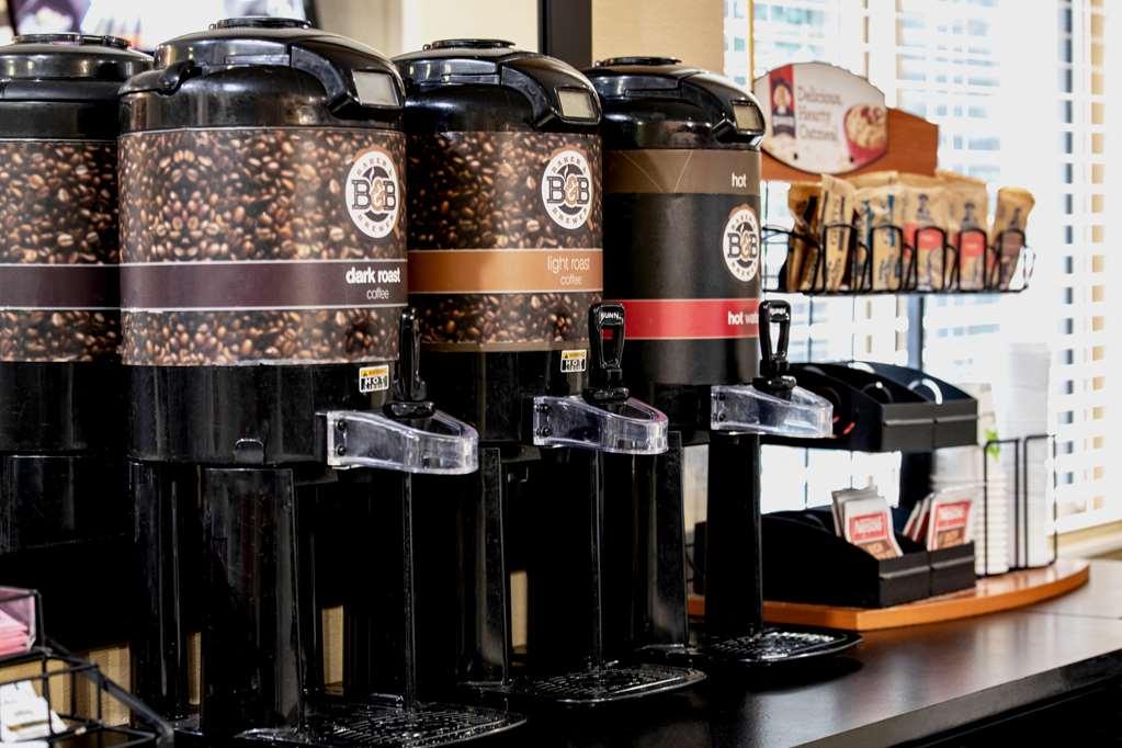 ホテル エクステンデット ステイ アメリカ フリーモント ウォーム スプリングス Warm Springs District レストラン 写真